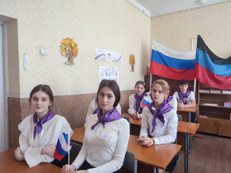 Лица дружбы.